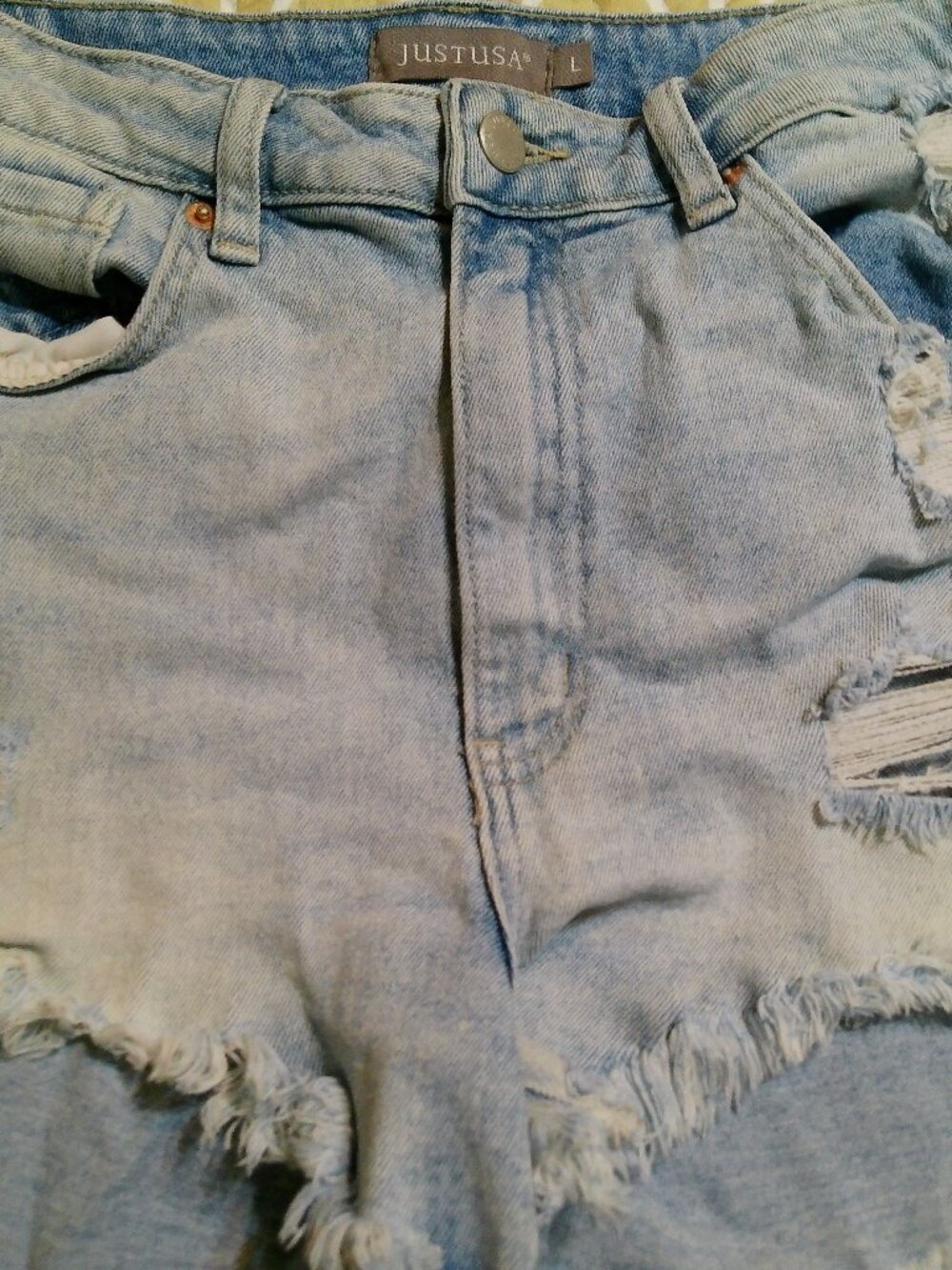 JUST USA SIZE LARGE SHORTS GOOD CONDITION